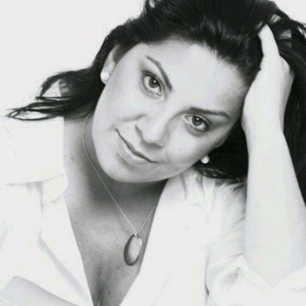 Meet your Posher, Flavia